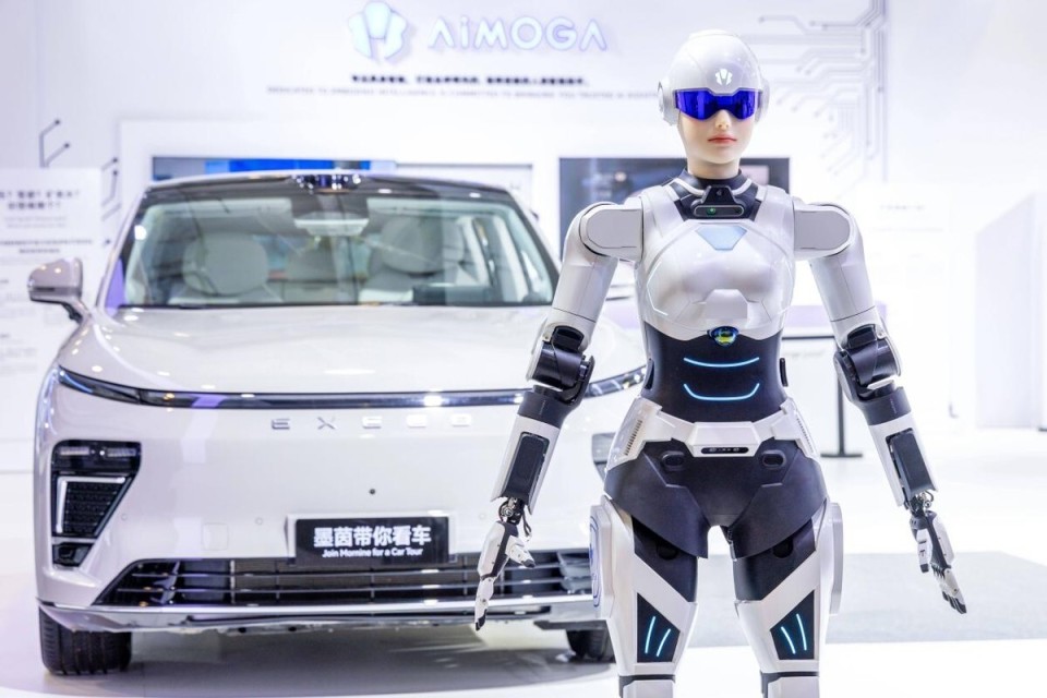 最后、最晚、最終 李想為“全球前三”定下倒計時，智能眼鏡賽道迎來新變量